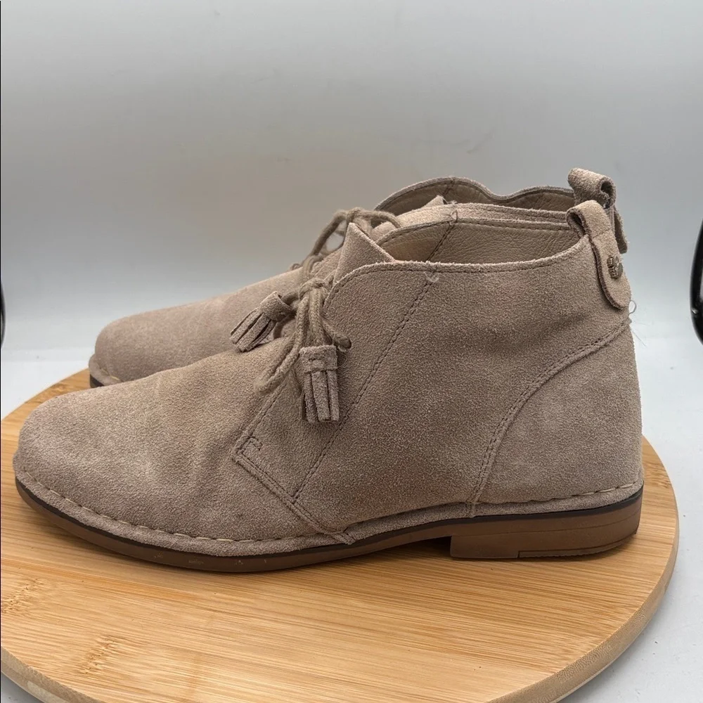 Tommy Bahama Evert Taupe Suede Desert Chukka Booties Women 9.5 Boho festival